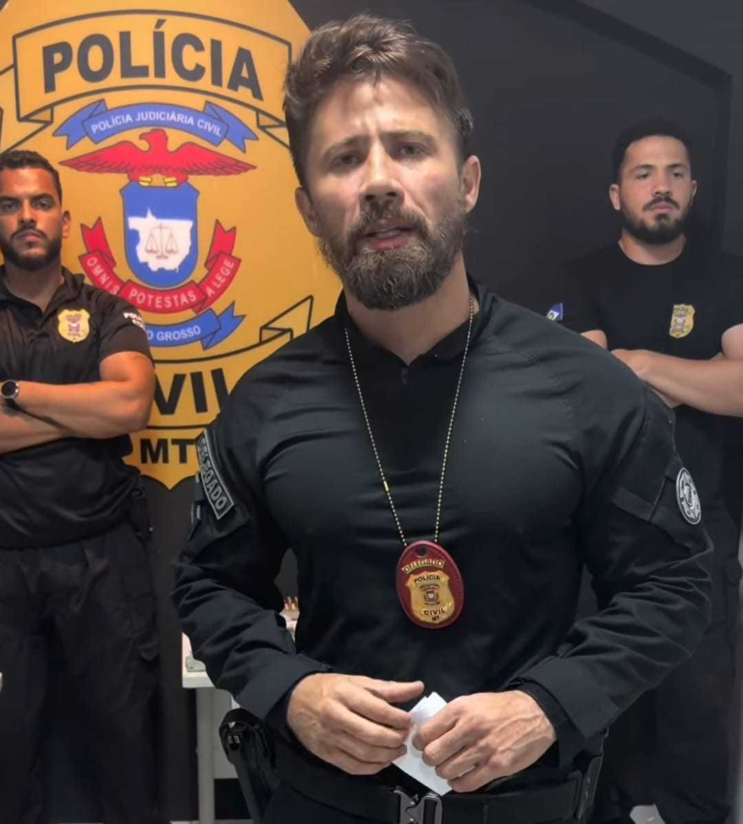 Polícia Civil prende dois suspeitos e apreende armas, drogas e 18 celulares em Colíder